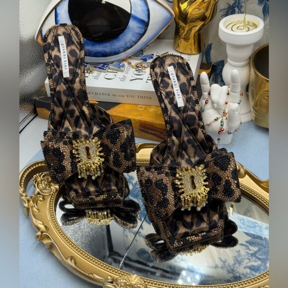 🆕 GIANNI BINI 🧿NWOB PeekaTwo Leopard Print Crystal Keyhole Ornament Sandal Sz8 - Picture 4 of 15